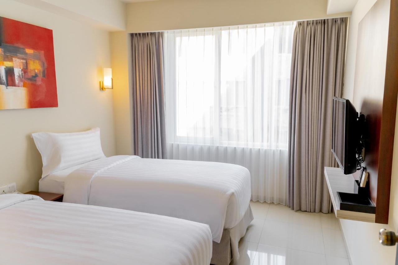 Aston Denpasar Hotel & Convention Exterior photo