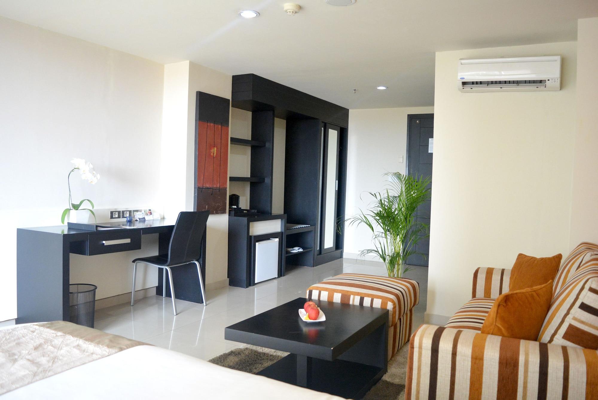 Aston Denpasar Hotel & Convention Exterior photo