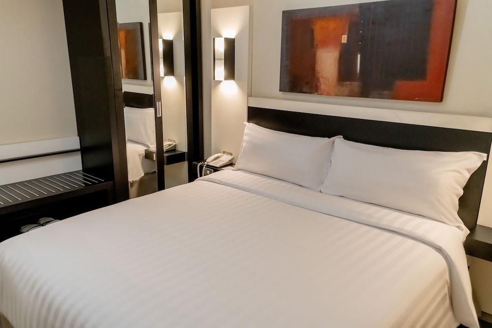 Aston Denpasar Hotel & Convention Exterior photo